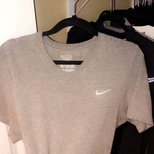 Nike Unisex v-neck